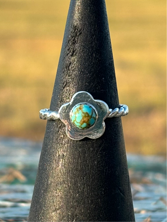 Sterling Silver Kingman Turquoise Ring, size 5.5